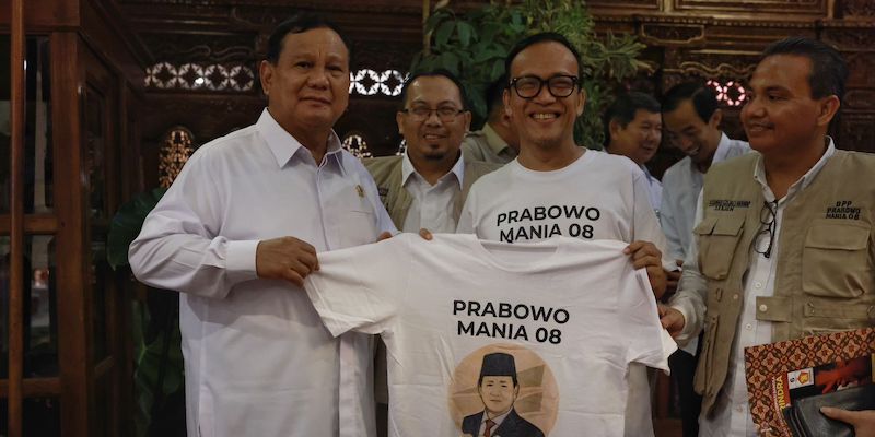Walau Ganjar Capres PDIP, Jokowi Mania Tetap Setia Dukung Prabowo Subianto