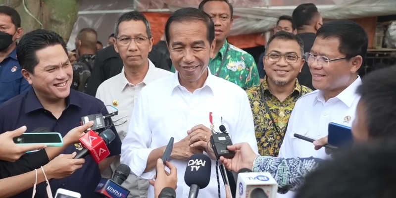 Ditanya Soal Semobil dengan Ganjar, Jokowi Sumringah