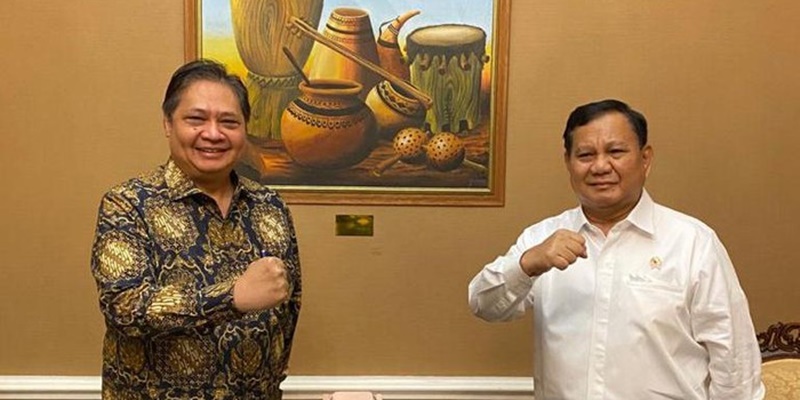 Pengamat: Prabowo Mending Tetap di KKIR, Airlangga Balik ke KIB