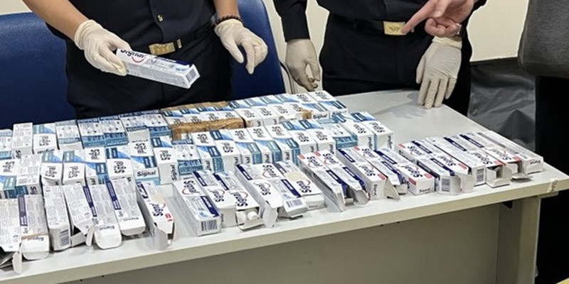 Perkembangan Kasus Narkoba Selundupan oleh Pramugari Vietnam Airlines, Polisi Tangkap 50 Tersangka Baru