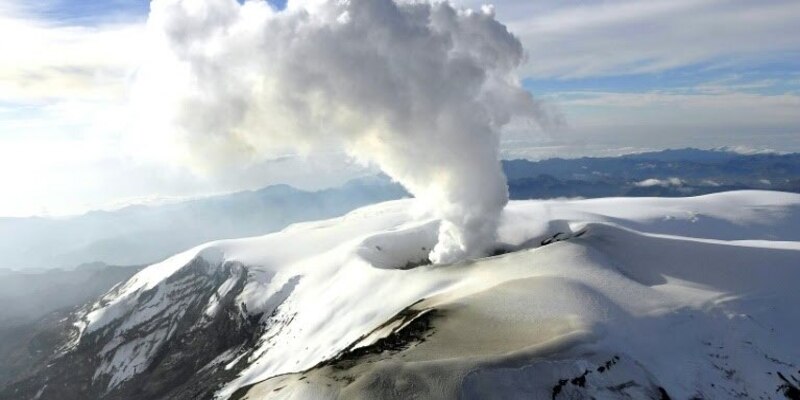 Gunung Api Nevado del Ruiz Berpotensi Meletus, Kolombia Bersiap Evakuasi Warga di Sekitar