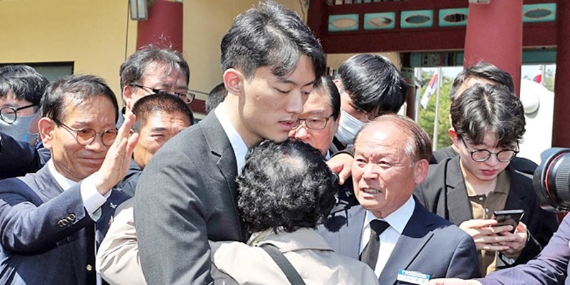 Cucu Mendiang Presiden Korsel Chun Doo-hwan: Kakek Saya Pendosa Besar