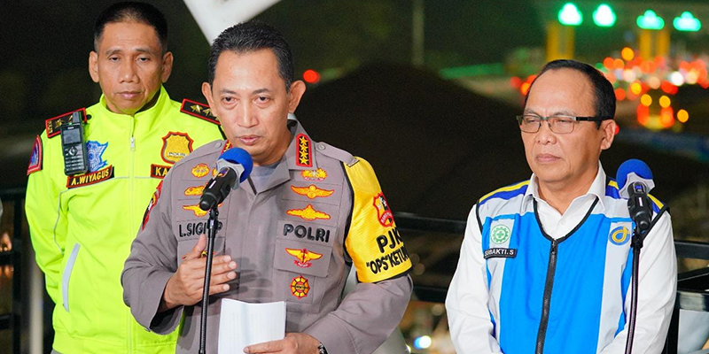 Tol Cikampek Mulai Dipadati Pemudik, Kapolri Perintahkan Jajaran Rekayasa Lalin