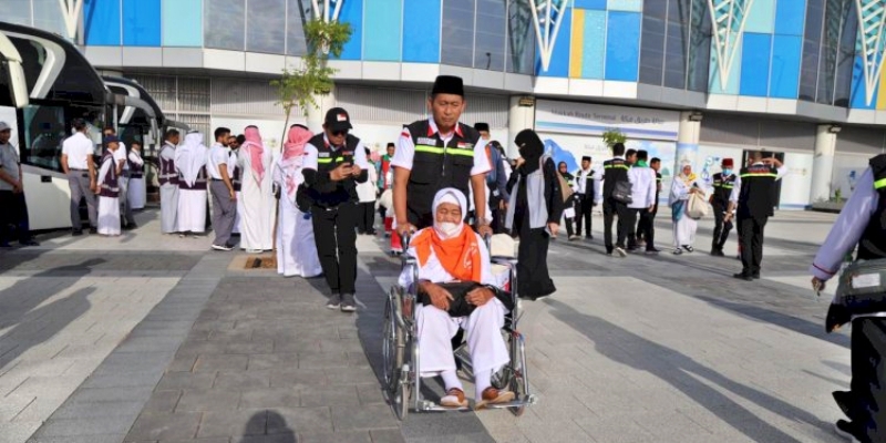Tiba di Madinah, Jemaah Haji Indonesia Diminta Waspada Cuaca Panas