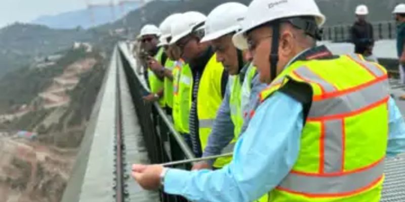 Delegasi Maladewa Terpukau Saksikan Jembatan Tertinggi Dunia di Jammu dan Kashmir