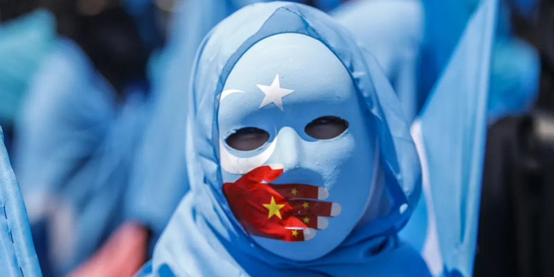Selain Sadap Ponsel, China juga Kriminalisasi Muslim Uighur yang Memiliki Aplikasi Al Quran