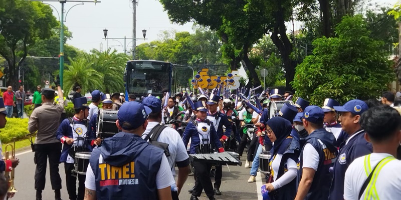 Rombongan Partai Nasdem tiba di KPU RI, Kamis 11 Mei 2023, dengan menggunakan ojek online/Net