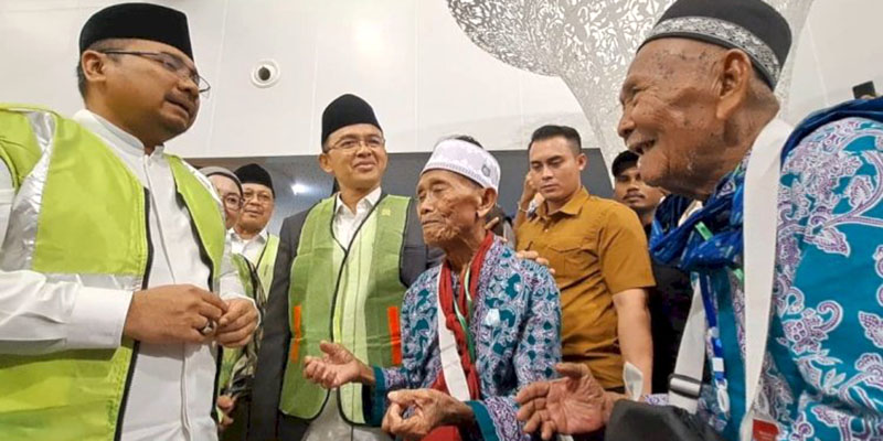 Perdana, Jemaah Haji asal Jawa Barat Berangkat dari Bandara Kertajati