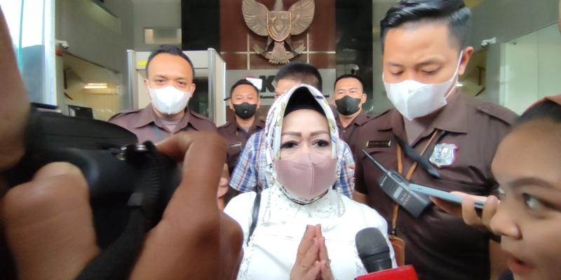 Kadinkes Lampung Reihana Minta KPK Tunda Klarifikasi Harta Kekayaannya