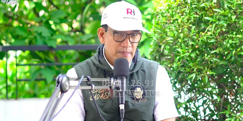 Agar Pemilu Berlangsung Luber dan Jurdil, Refly Harun Ingatkan Jokowi Tidak Berpihak ke Salah Satu Paslon