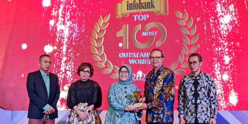 Direktur Keuangan bank bjb, Nia Kania masuk Top 100 Outstanding Women Recognition 2023 versi Infobank/Ist