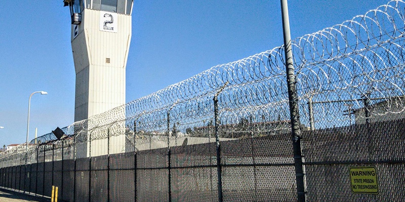 Setelah 33 Tahun Dipenjara, Baru Terungkap Buruh Bangunan California Ini Tidak Bersalah