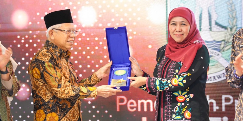 Jatim Raih Juara Umum Anugerah Adinata Syariah KNEKS