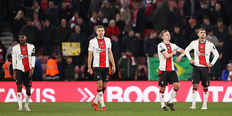 Kalah 0-2 dari Fulham, Southampton Menghilang dari Premier League Musim Depan