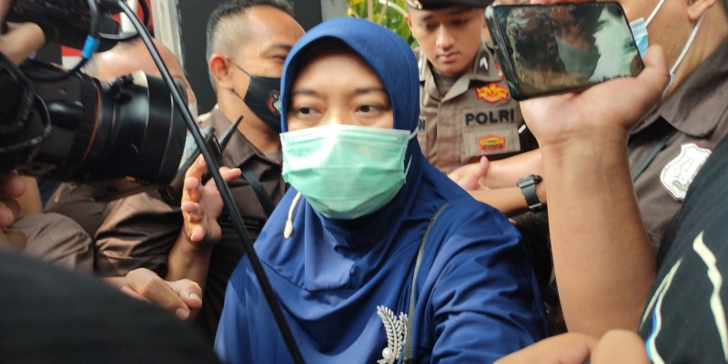 Wagub Lampung Chusnunia Chalim Kembali Bungkam Usai Diperiksa KPK Soal LHKPN