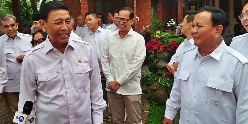 Bahas Perjalanan Politik, Wiranto Puji Prabowo Soal Gerindra