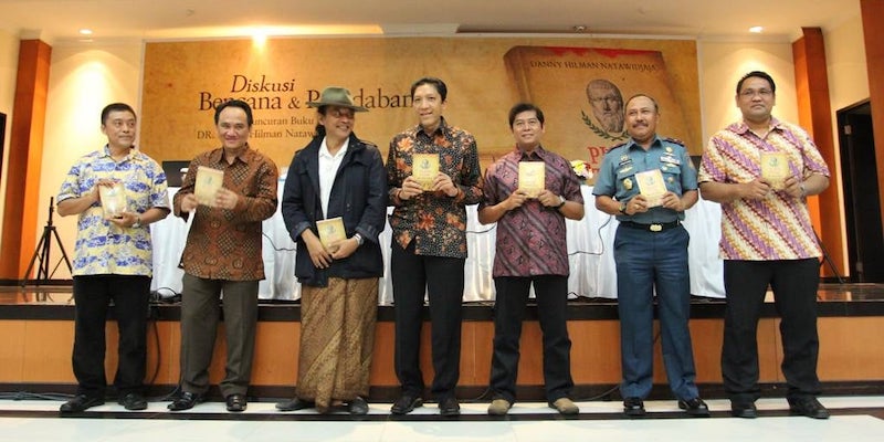 Peluncuran buku 