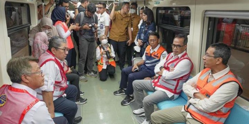 LRT Jabodebek Bakal Segera Diresmikan Jokowi