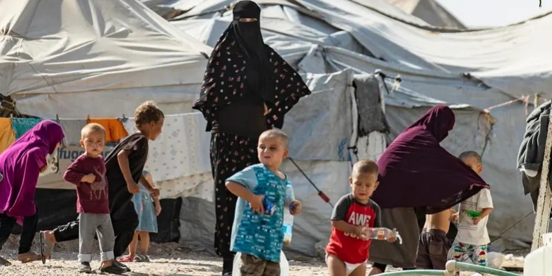 Suriah Pulangkan Puluhan Anggota Teroris ISIS ke Irak