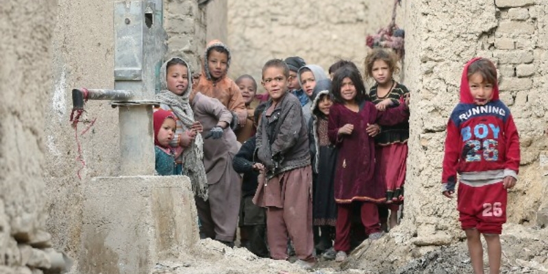 7,8 Juta Anak Afghanistan Putus Sekolah dan Bekerja Lebih dari 15 Jam