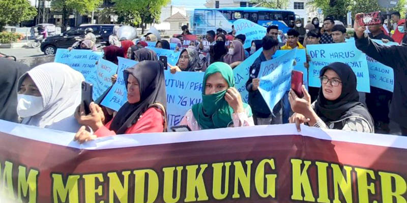 Dukung Achmad Marzuki Tetap Jadi Pj Gubernur, APAM Geruduk DPR Aceh