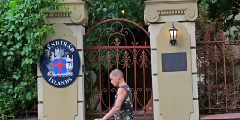 Islandia akan Tutup Sementara Kantor Kedutaan di Moskow