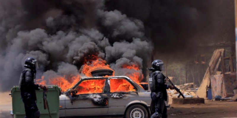 Bentrokan Meletus Setelah Tokoh Oposisi Senegal Dijatuhi Hukuman Penjara