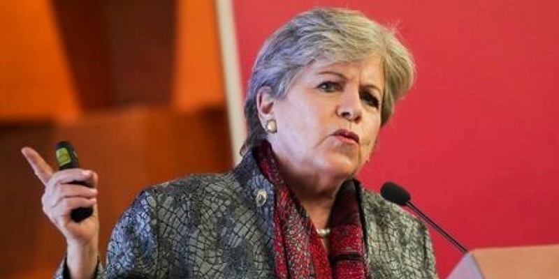 Presiden Meksiko Tunjuk Diplomat Perempuan Senior sebagai Menteri Luar Negeri