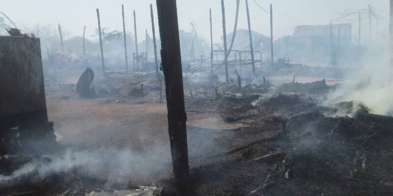Dipicu Kembang Api, 11 Rumah di Kamp Pengungsi Yaman Hangus Terbakar