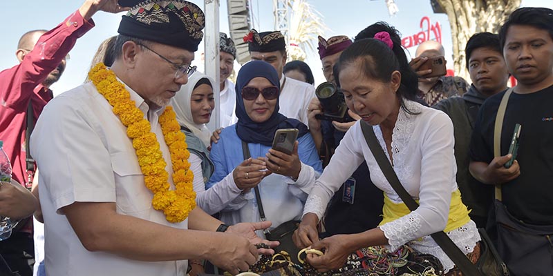 Buka Bhinneka Culture Festival 2023 di Bali, Mendag Dorong Pelaku UKM Tembus Pasar Ekspor
