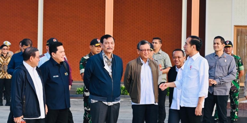 Didampingi Luhut, Jokowi Terbang ke Provinsi NTB