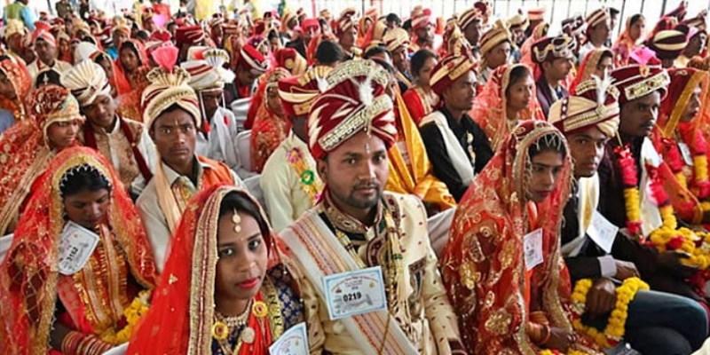 Pecahkan Rekor Dunia, 2.143 Pasangan Nikah Massal di India