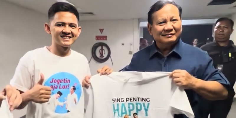 Cerita di Balik Konser Ari Lasso, Prabowo Dapat Kaus "Sing Penting Happy"
