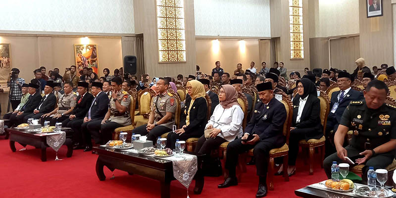 Pj Gubernur Banten dan Komjen Rudy Hadiri Pelantikan DPD IKAL Lemhannas Banten
