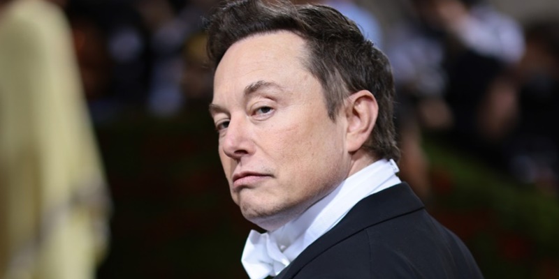 Elon Musk Gugat Firma Hukum yang Memaksanya Membeli Twitter