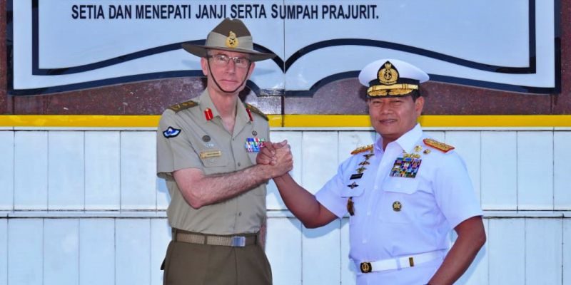 Panglima Yudo Bahas Penguatan Kerjasama Militer Bareng Jenderal Angus Campbhell di Sesko TNI Bandung