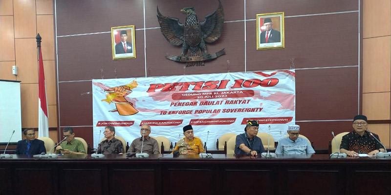 Petisi 100 Desak DPR dan MPR Makzulkan Jokowi, ProDem: Kalau Serius, Harus <i>People Power!</i>