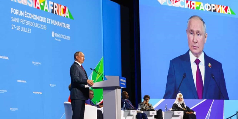 Di KTT, Putin Janjikan Gandum Gratis untuk Enam Negara Afrika