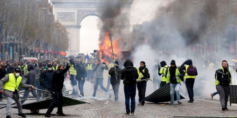 Italia: Kerusuhan di Prancis Tidak Boleh Menyebar ke Negara Lain