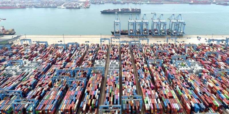 Ekspor China Catat Penurunan Paling Tajam dalam Lebih dari Tiga Tahun