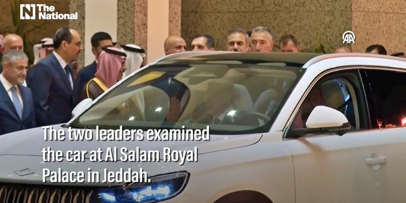 Putra Mahkota Arab Saudi Uji Coba Mobil Listrik Hadiah dari Erdogan