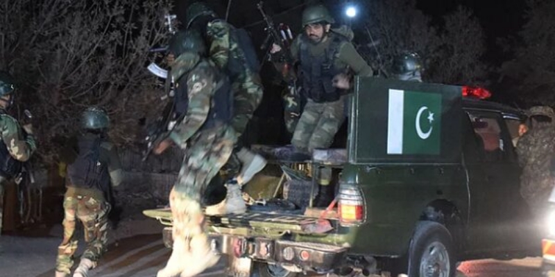 Kelompok Pemberontak Serang Kamp Militer Pakistan, Empat Tentara Tewas