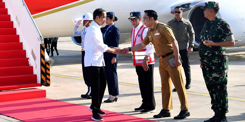 Mendarat di Kertajati, Jokowi: Bandara Masa Depan