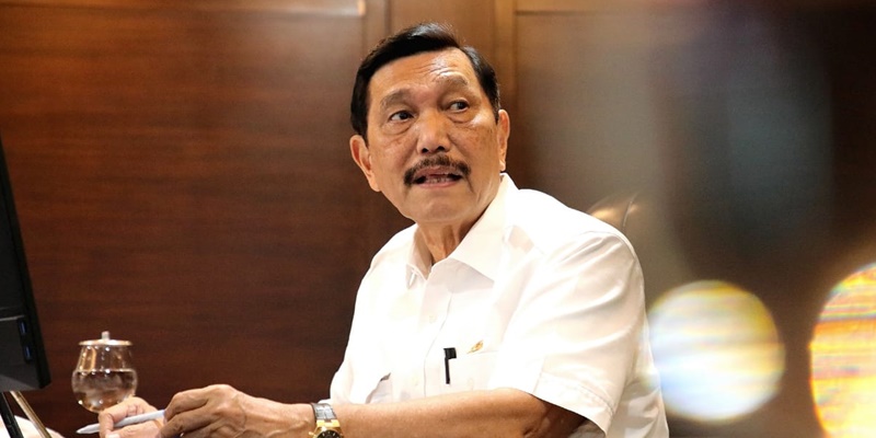 Kemauan Luhut Jadi Ketum Merusak Soliditas Golkar