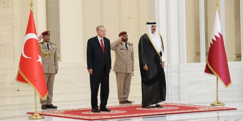 Presiden Turkiye Recep Tayyip Erdogan mengunjungi Qatar dan disambut oleh Emir Qatar Sheikh Tamim bin Hamad Al Thani/Net