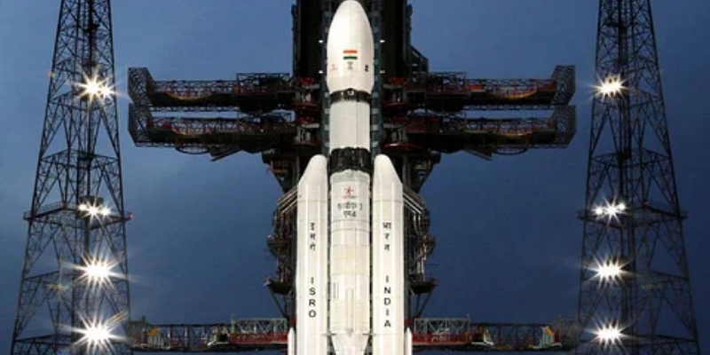 India Luncurkan Misi Bersejarah Chandrayaan-3 untuk Daratkan Pesawat Ruang Angkasa di Bulan