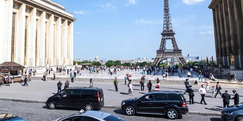 Cegah Polusi, Paris Naikkan Biaya Parkir untuk Kendaraan Besar