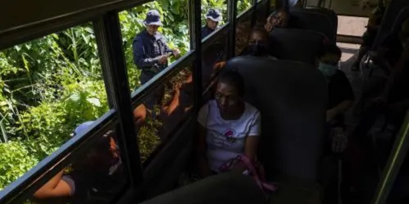 El Salvador Tangkap Ratusan Warga Kolombia Tekait Skema Pencucian Uang