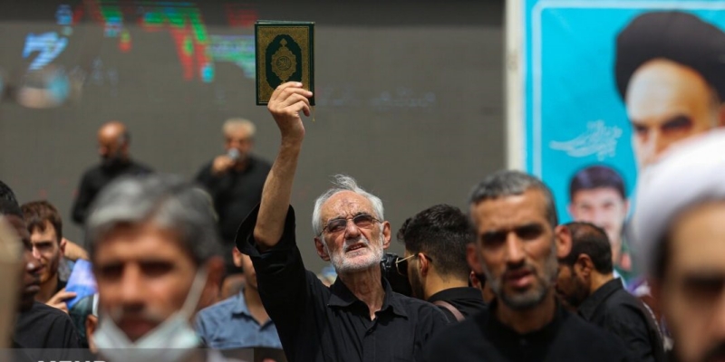 Respon Penodaan Al Quran, Menlu Iran Serukan Pertemuan Darurat Anggota OKI