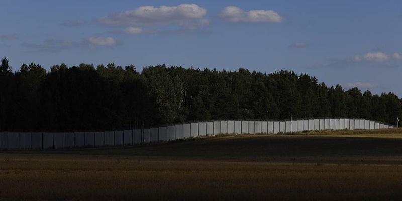 Polandia Luncurkan Daftar Pertanyaan untuk Pemilih tentang Pembongkaran Tembok Perbatasan